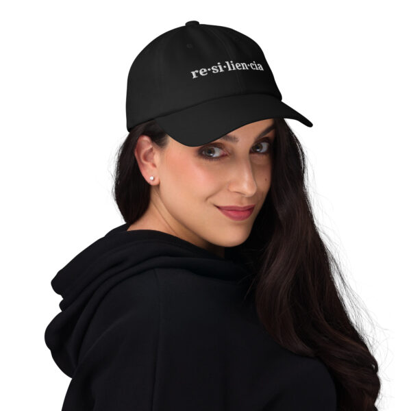 Resiliencia gorra negra - Image 3